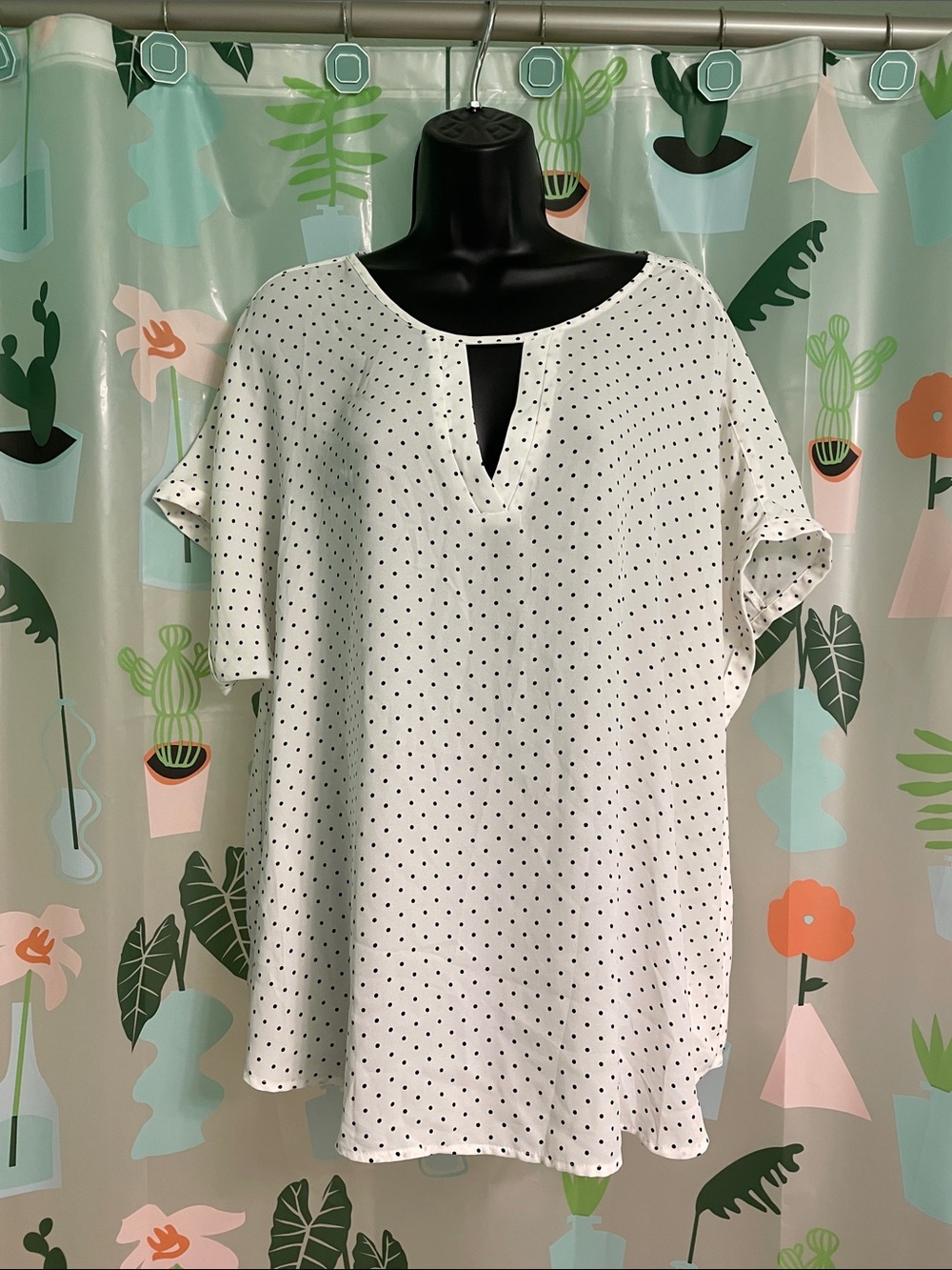 Maurices White Polka Dot Keyhole Tunic